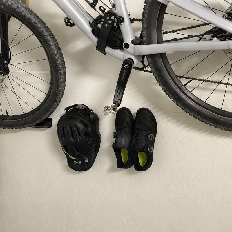 ฐานติดผนังสำหรับเก็บรองเท้าปั่ - Cycling Gear Wall Hanger บทวิจารณ์และราคา